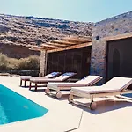 Villa Kythnian Retreat *