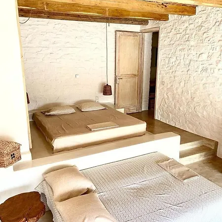 Kythnian Retreat *