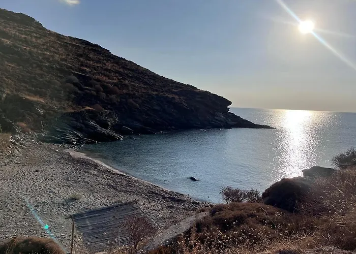 فيلة Kythnian Retreat *