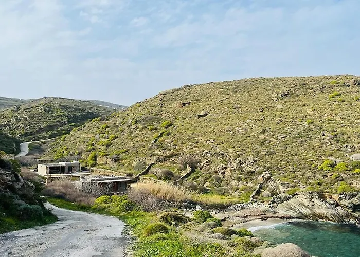 فيلة Kythnian Retreat