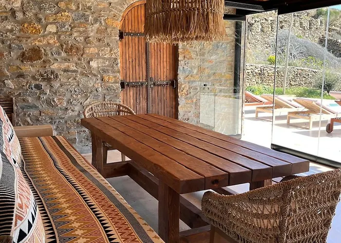 Kythnian Retreat فيلة كيثنوس